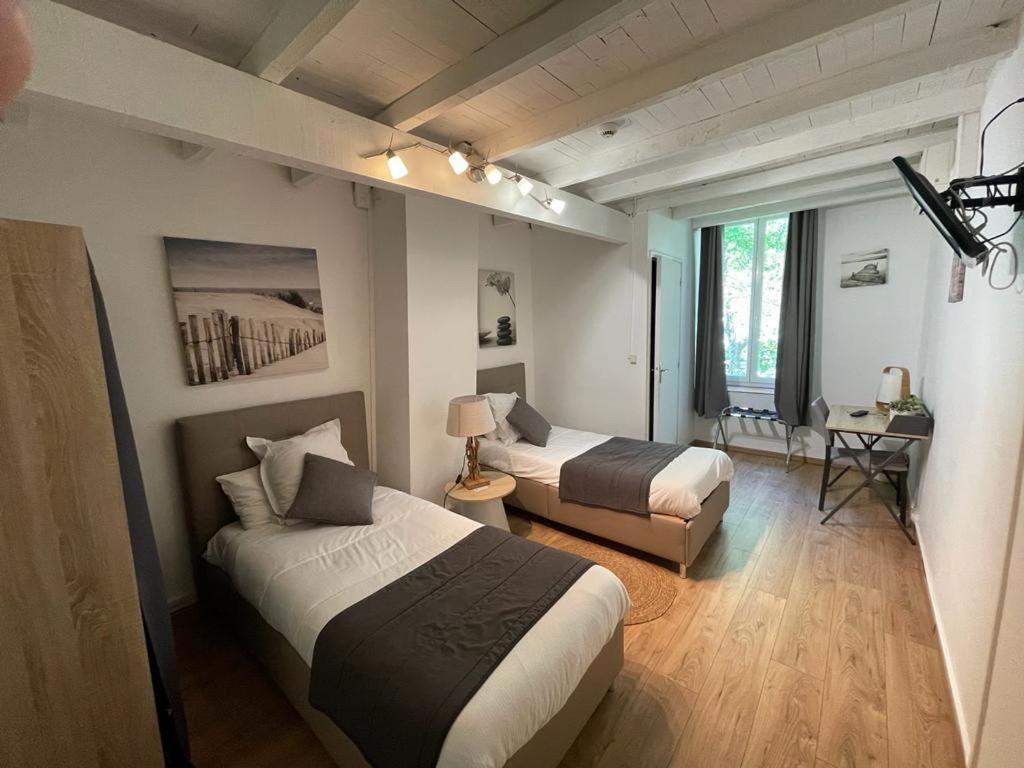 Hotel Mas De Galoffre ニーム エクステリア 写真